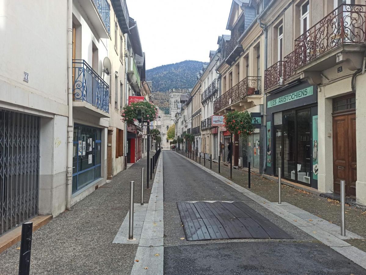 Le Therminus, T2Bis Mezzanine, 4Personnes, Coeur De Luchon Bagnères-de-Luchon Kültér fotó